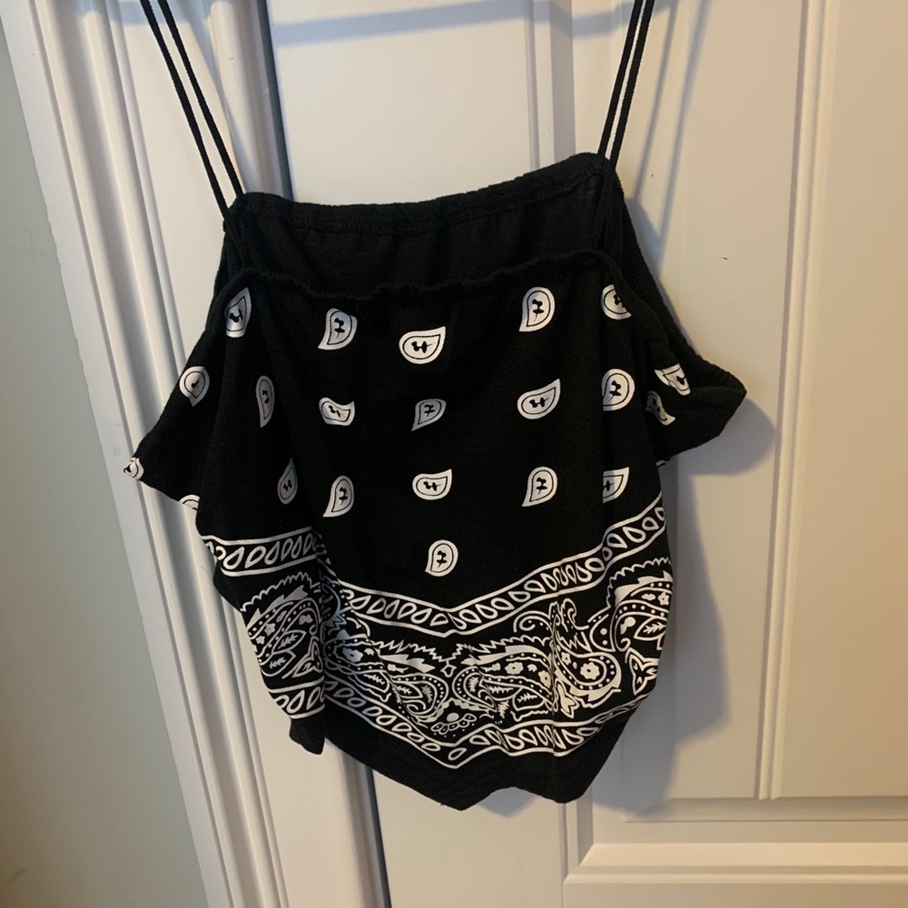 black bandanna crop top